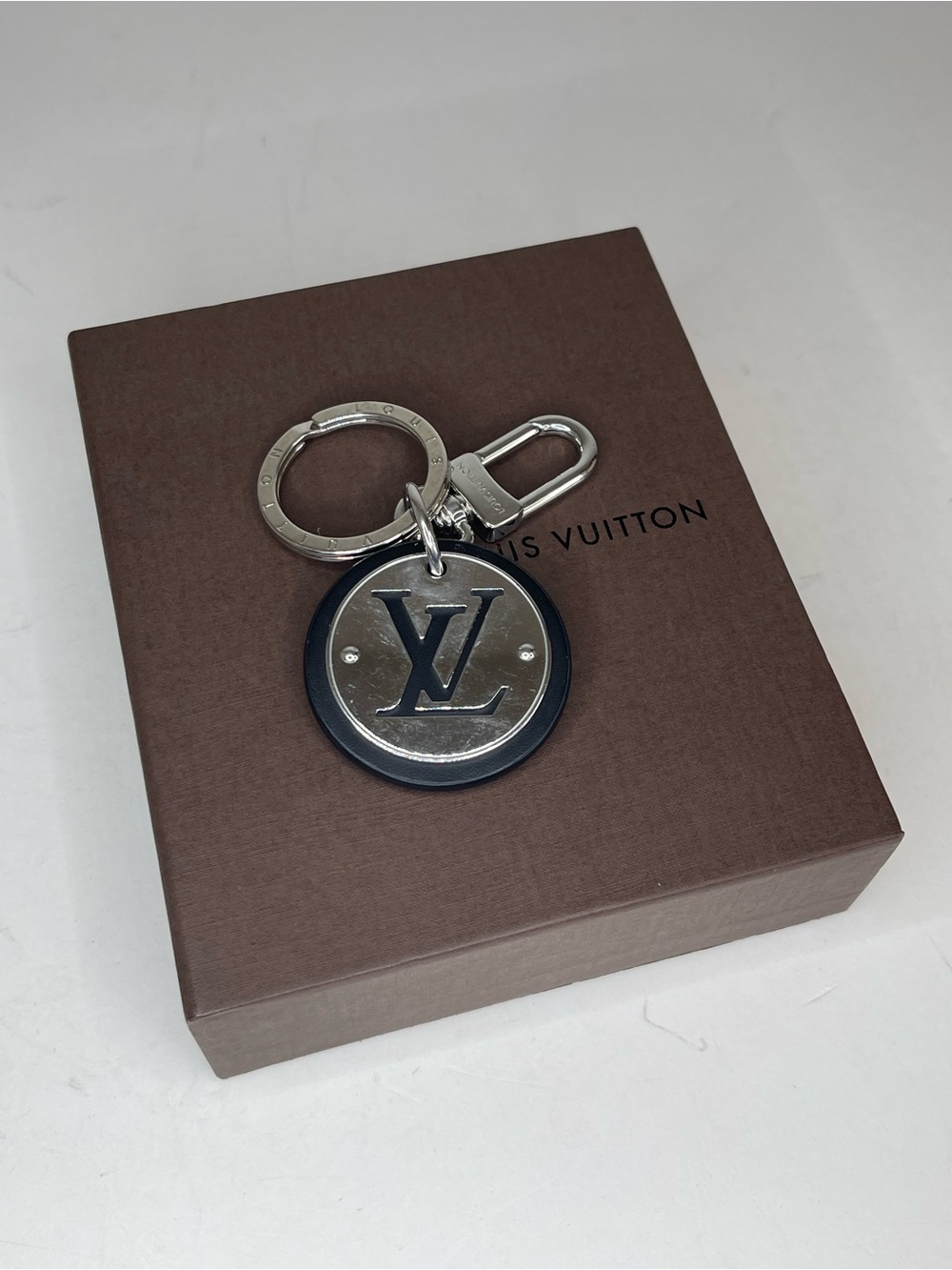 Louis Vuitton LV Circle Bag Charm & Key Holde